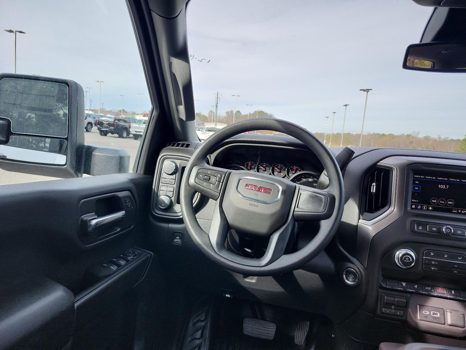 2026 GMC Sierra 2500 HD Crew Cab Standard Box 4-Wheel Drive Pro