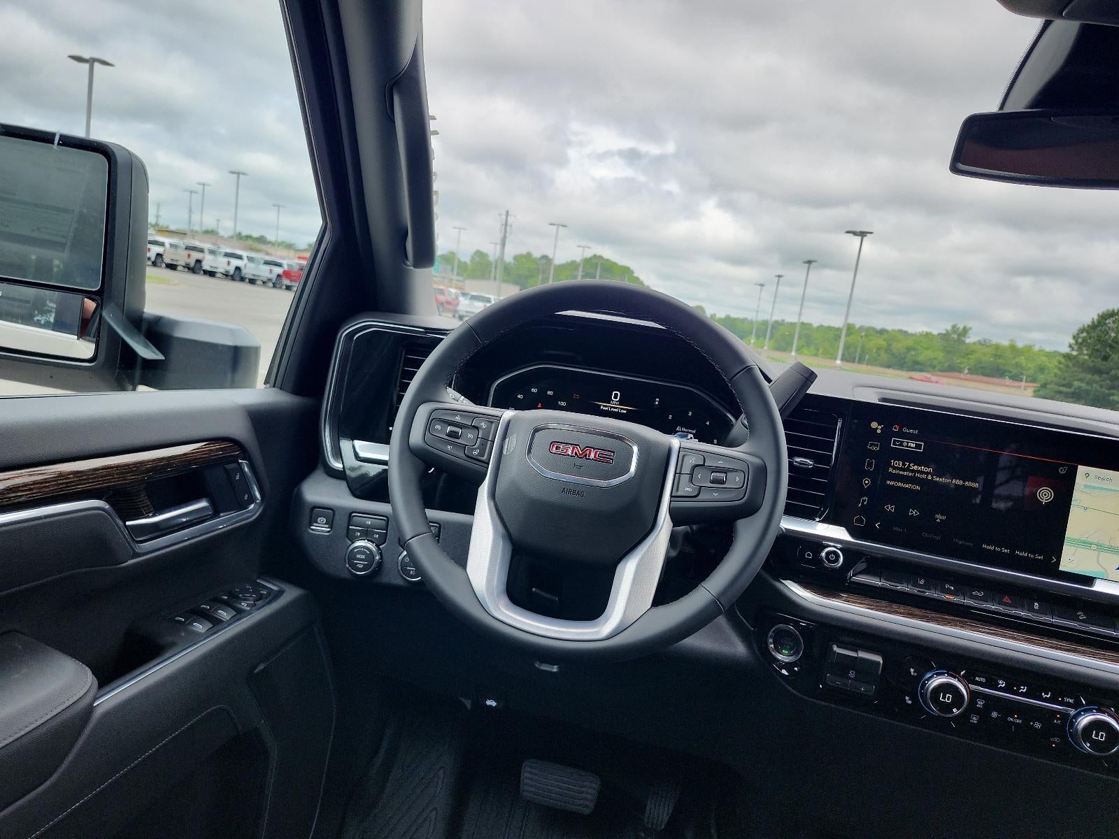 2026 GMC Sierra 2500 HD Crew Cab Standard Box 4-Wheel Drive SLE