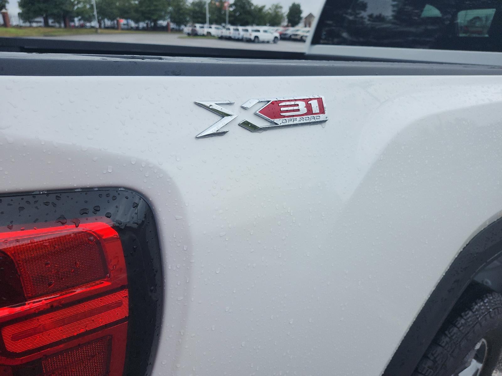 2026 GMC Sierra 2500 HD Crew Cab Standard Box 4-Wheel Drive SLE