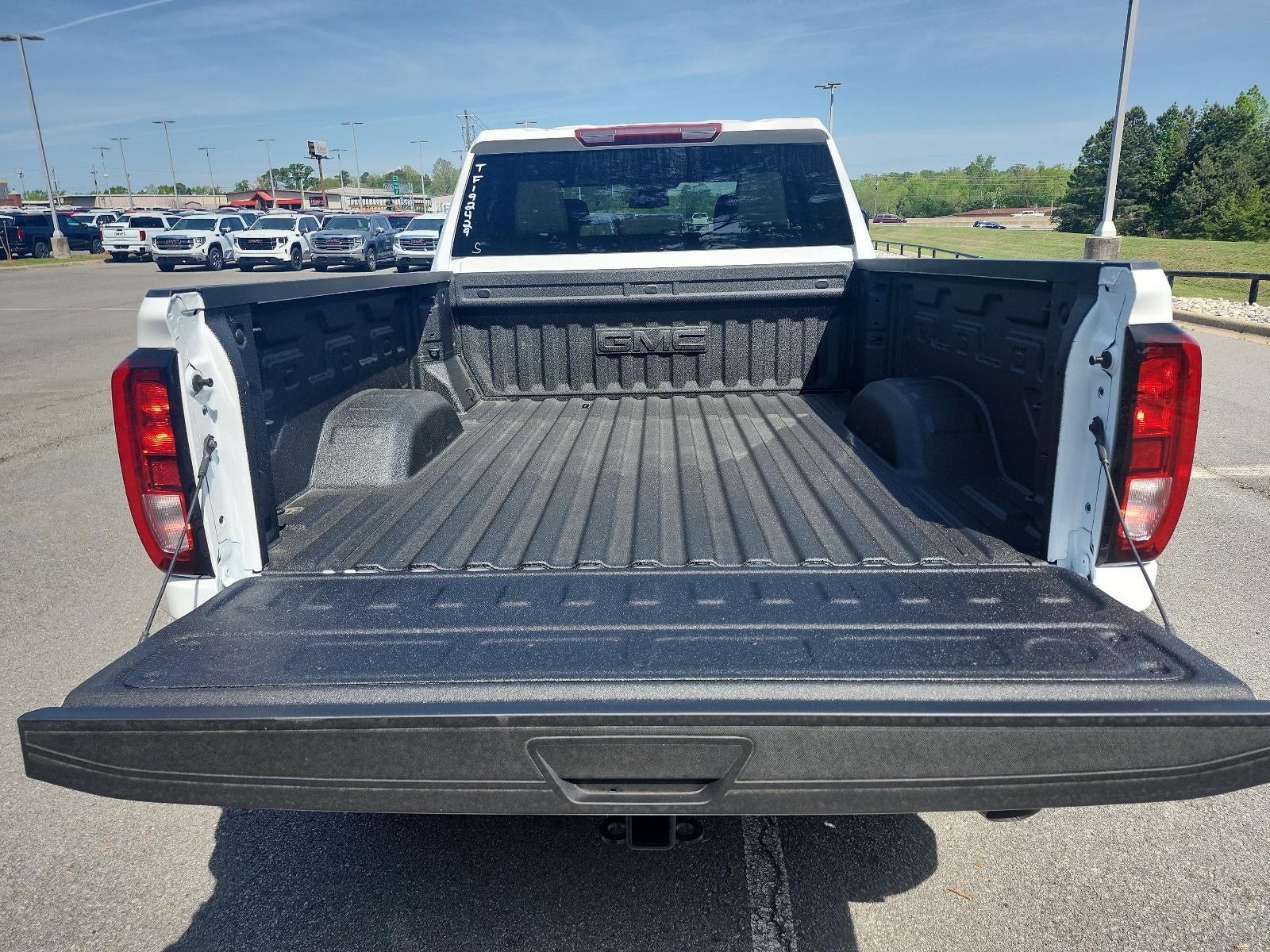 2026 GMC Sierra 2500 HD Crew Cab Standard Box 4-Wheel Drive SLE