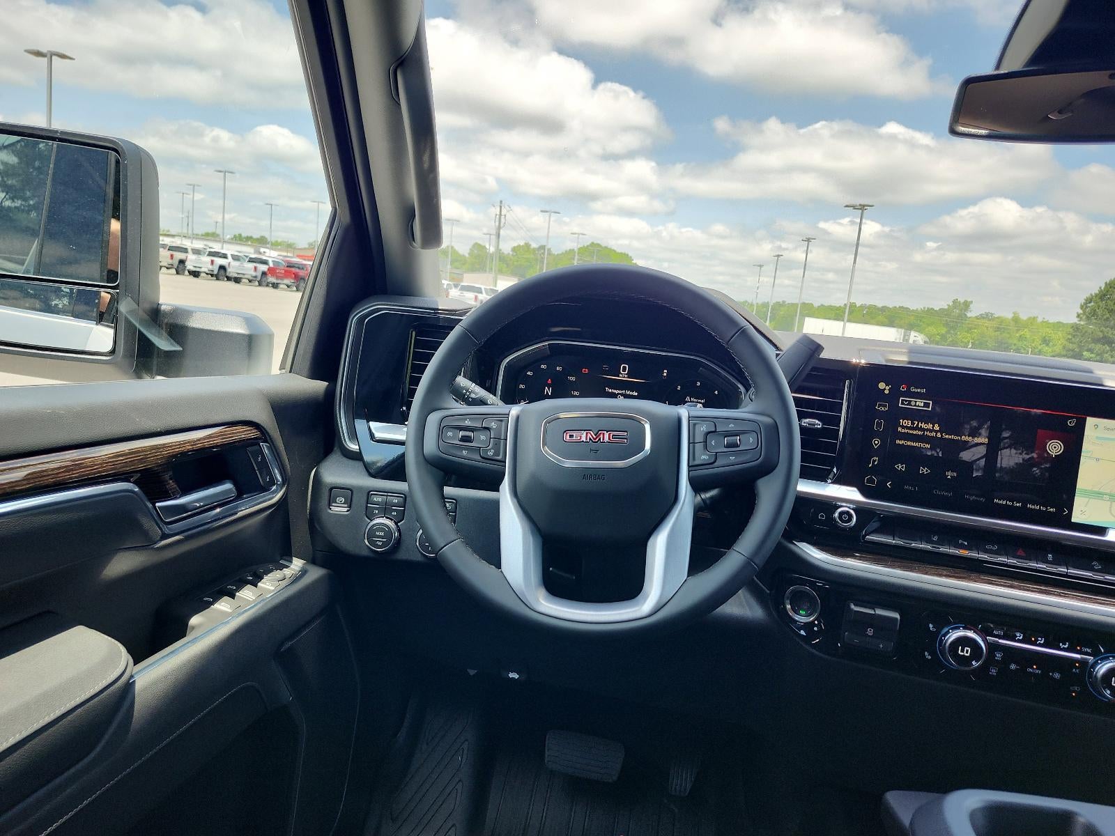 2026 GMC Sierra 2500 HD Crew Cab Standard Box 4-Wheel Drive SLE