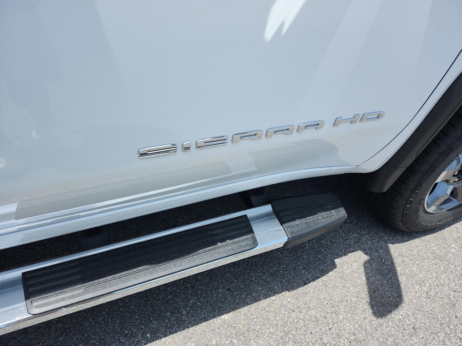2026 GMC Sierra 2500 HD Crew Cab Standard Box 4-Wheel Drive SLE