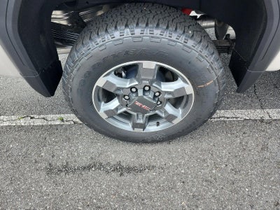 2026 GMC Sierra 2500 HD Crew Cab Standard Box 4-Wheel Drive SLE