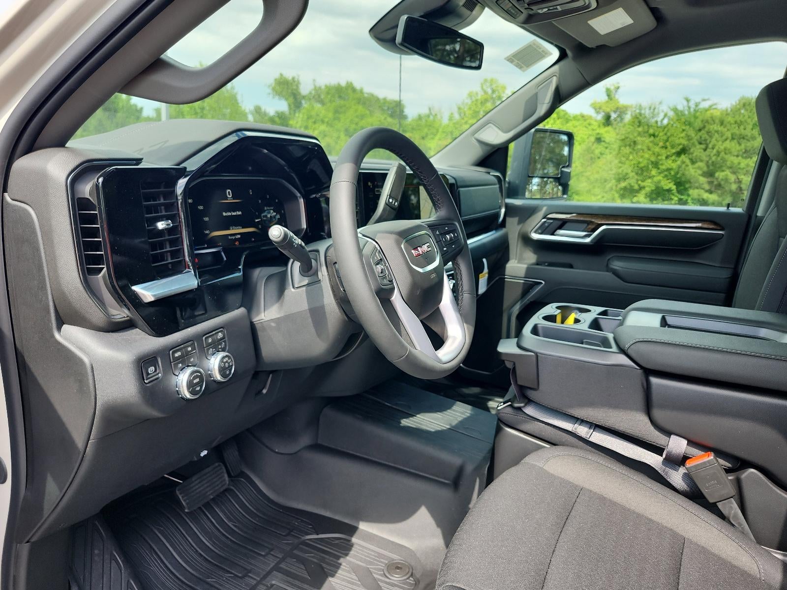 2026 GMC Sierra 2500 HD Crew Cab Standard Box 4-Wheel Drive SLE