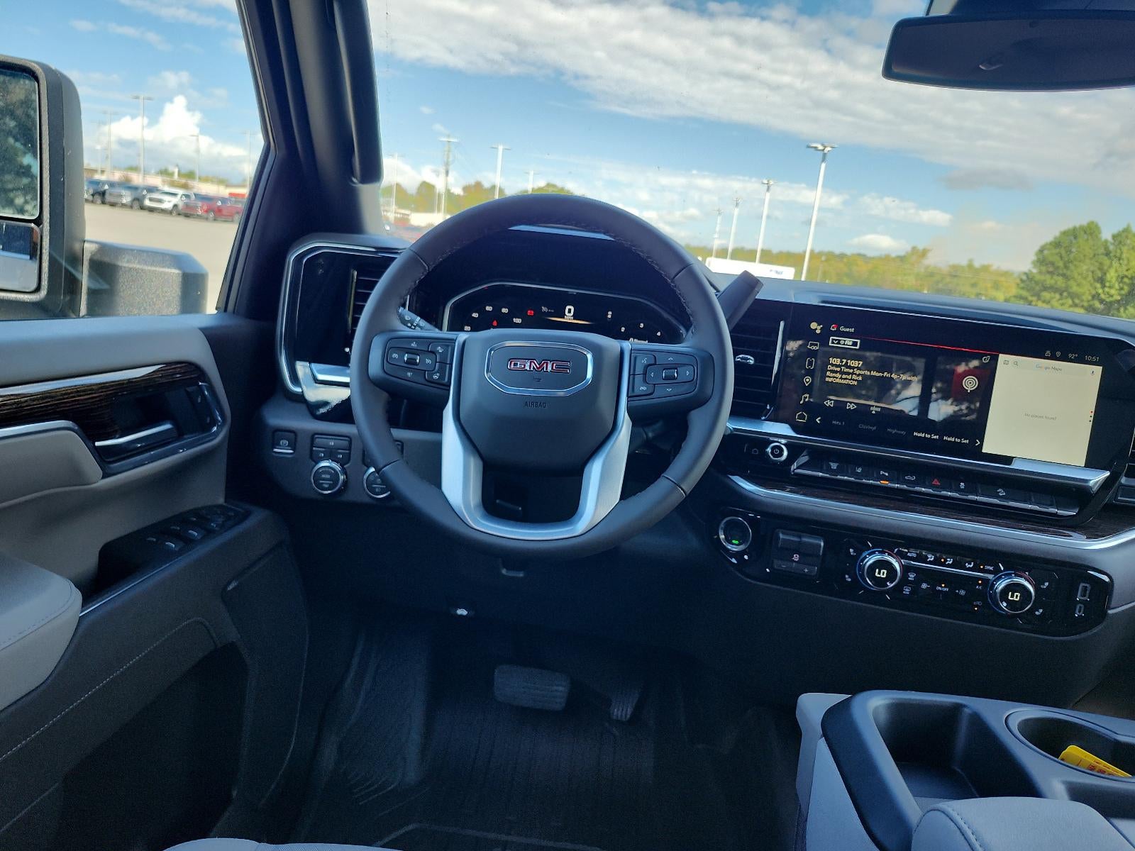 2026 GMC Sierra 2500 HD Crew Cab Standard Box 4-Wheel Drive SLE