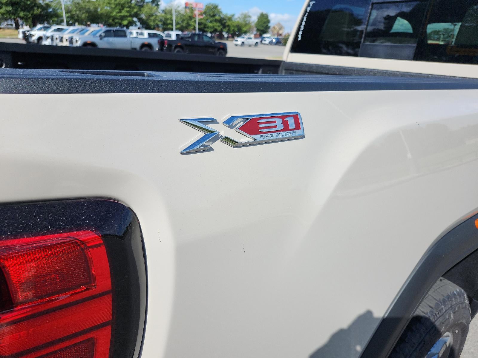 2026 GMC Sierra 2500 HD Crew Cab Standard Box 4-Wheel Drive SLE