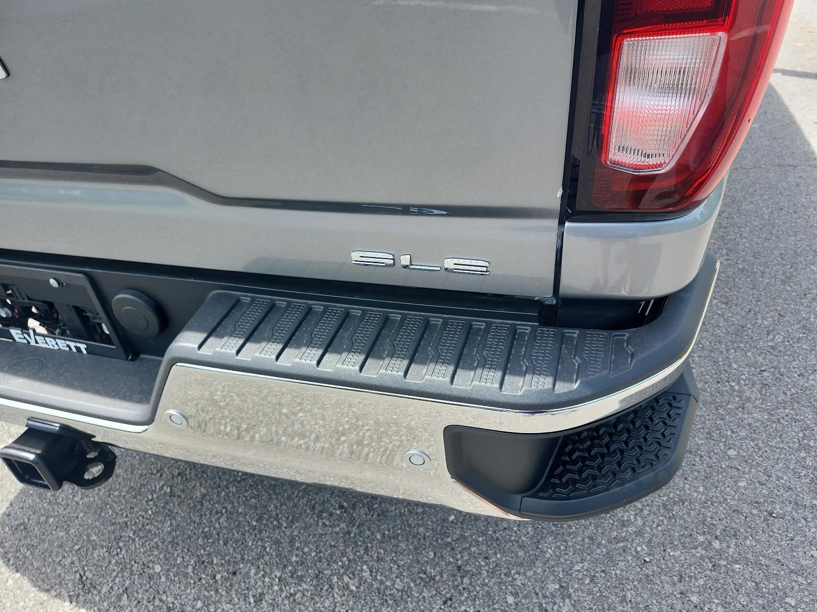2026 GMC Sierra 2500 HD Crew Cab Standard Box 4-Wheel Drive SLE