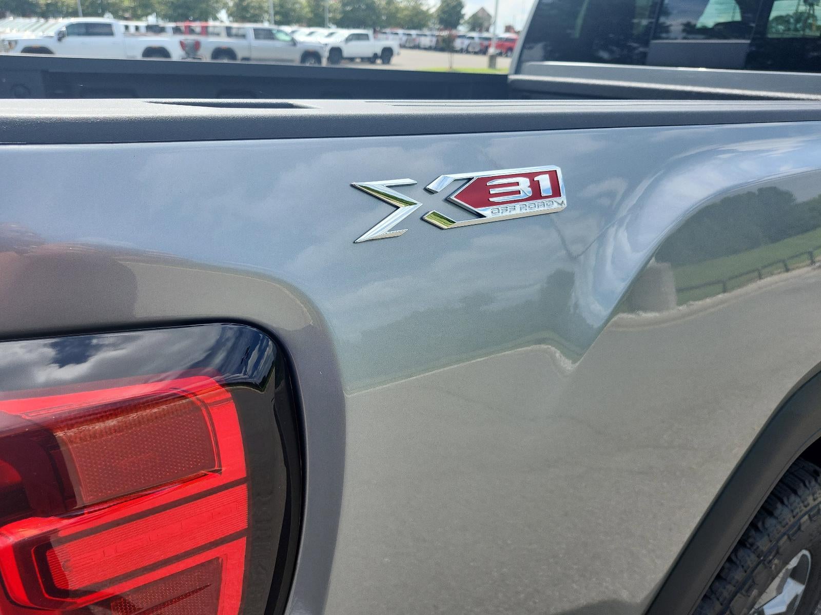 2026 GMC Sierra 2500 HD Crew Cab Standard Box 4-Wheel Drive SLE