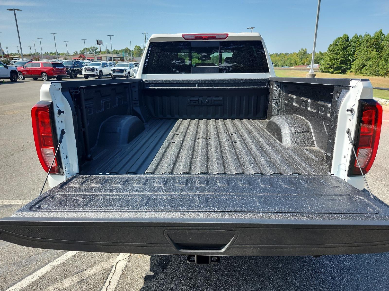 2026 GMC Sierra 2500 HD Crew Cab Standard Box 4-Wheel Drive SLE