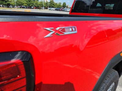 2025 GMC Sierra 2500 HD Crew Cab Standard Box 4-Wheel Drive SLE