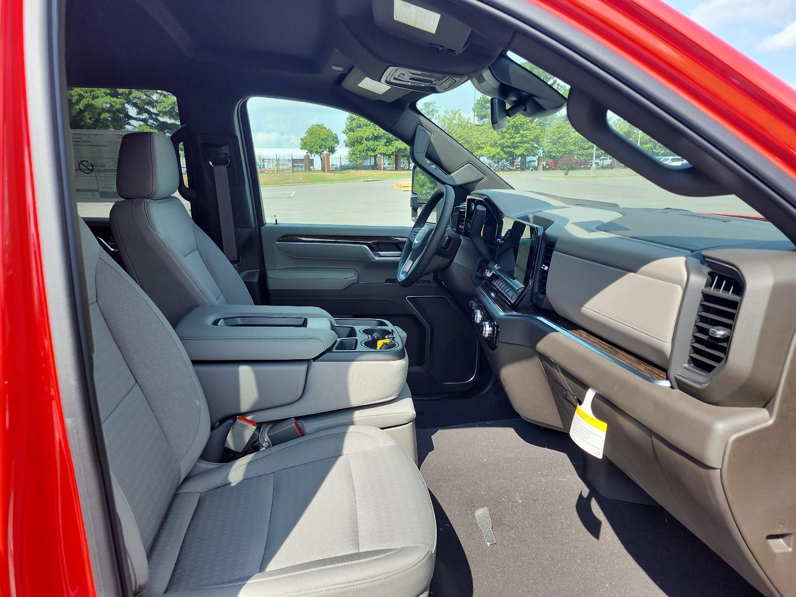 2025 GMC Sierra 2500 HD Crew Cab Standard Box 4-Wheel Drive SLE