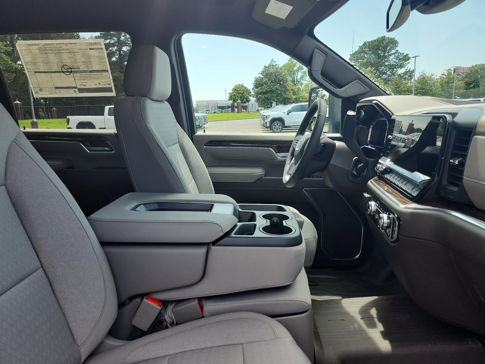 2026 GMC Sierra 2500 HD Crew Cab Standard Box 4-Wheel Drive SLE