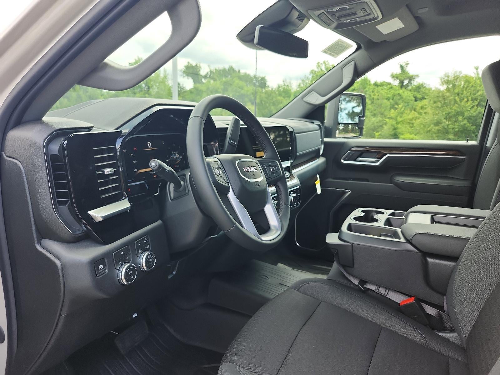 2026 GMC Sierra 2500 HD Crew Cab Standard Box 4-Wheel Drive SLE