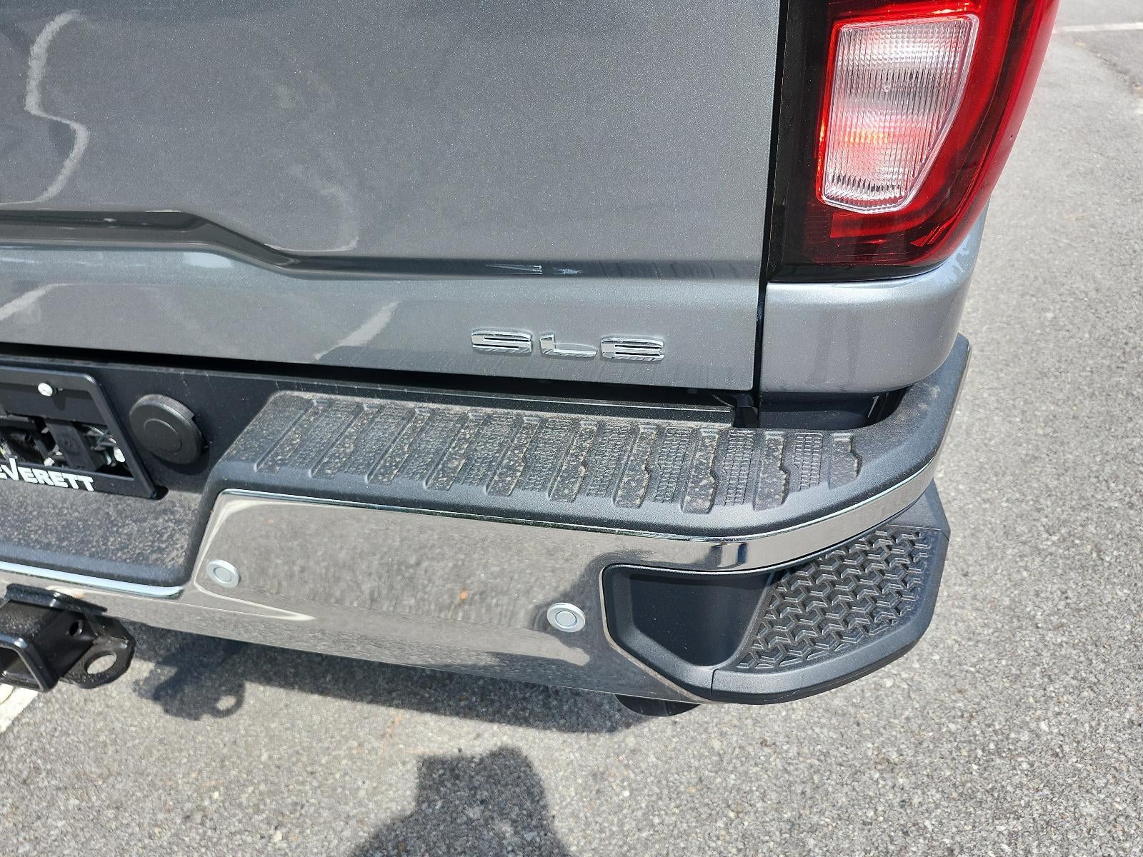 2026 GMC Sierra 2500 HD Crew Cab Standard Box 4-Wheel Drive SLE