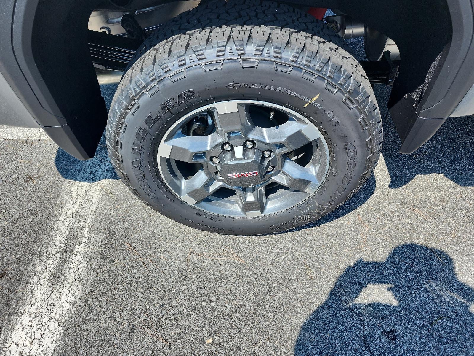 2026 GMC Sierra 2500HD SLT - Photo 6