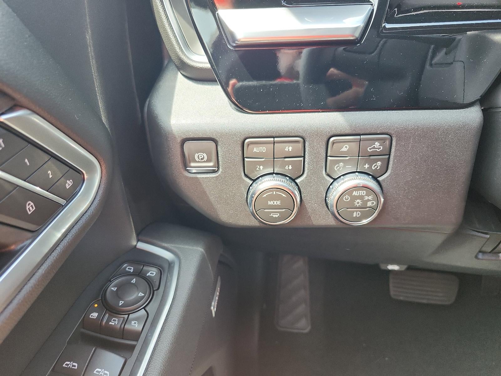 2026 GMC Sierra 2500 HD Crew Cab Standard Box 4-Wheel Drive SLT