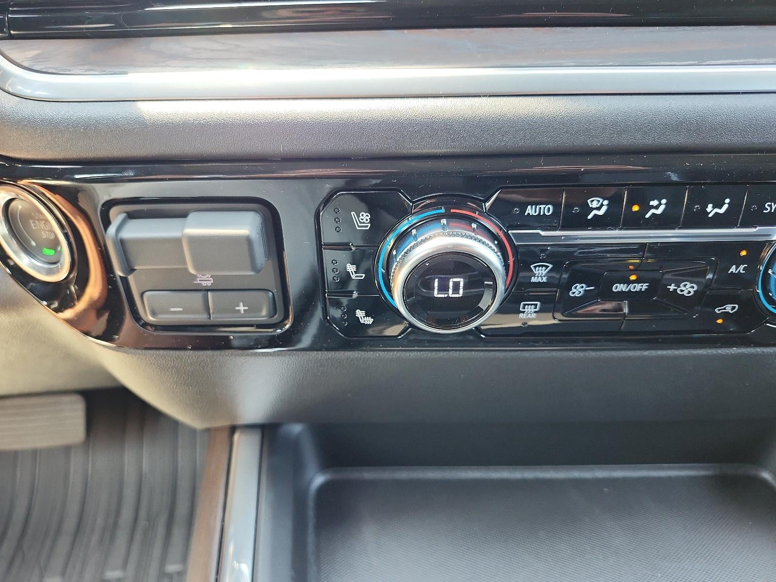 2026 GMC Sierra 2500 HD Crew Cab Standard Box 4-Wheel Drive SLT