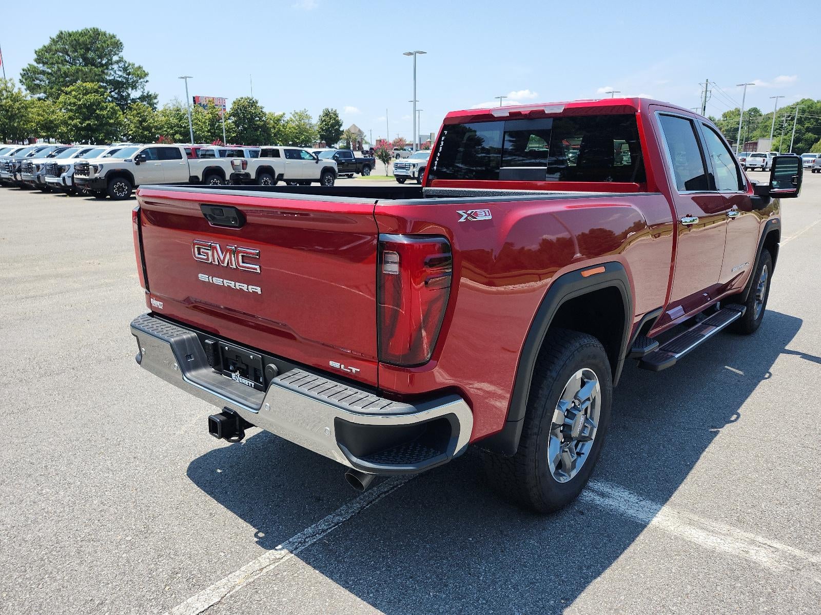 2026 GMC Sierra 2500 HD Crew Cab Standard Box 4-Wheel Drive SLT