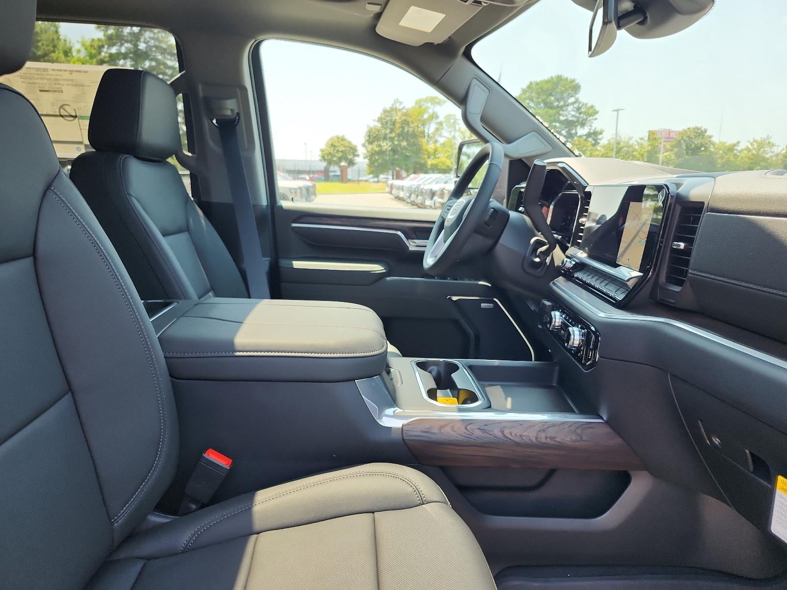 2026 GMC Sierra 2500 HD Crew Cab Standard Box 4-Wheel Drive SLT