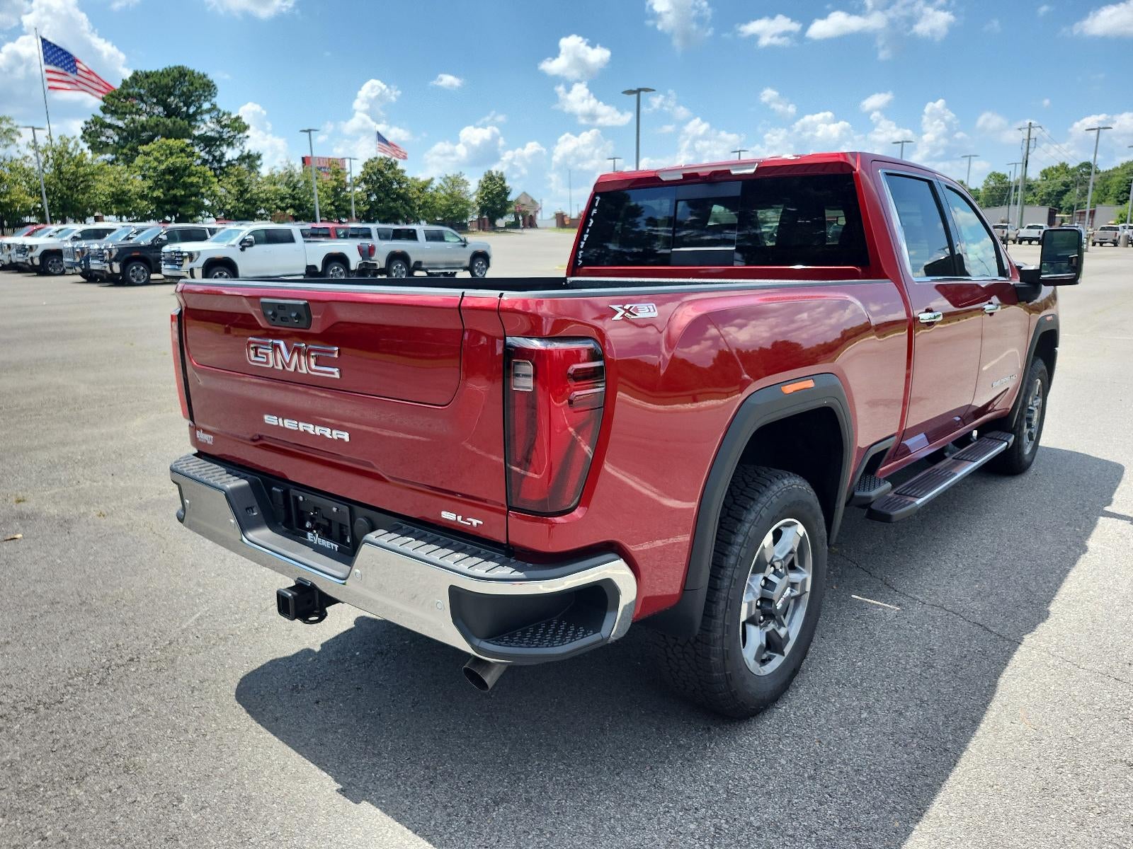 2026 GMC Sierra 2500HD SLT - Photo 3