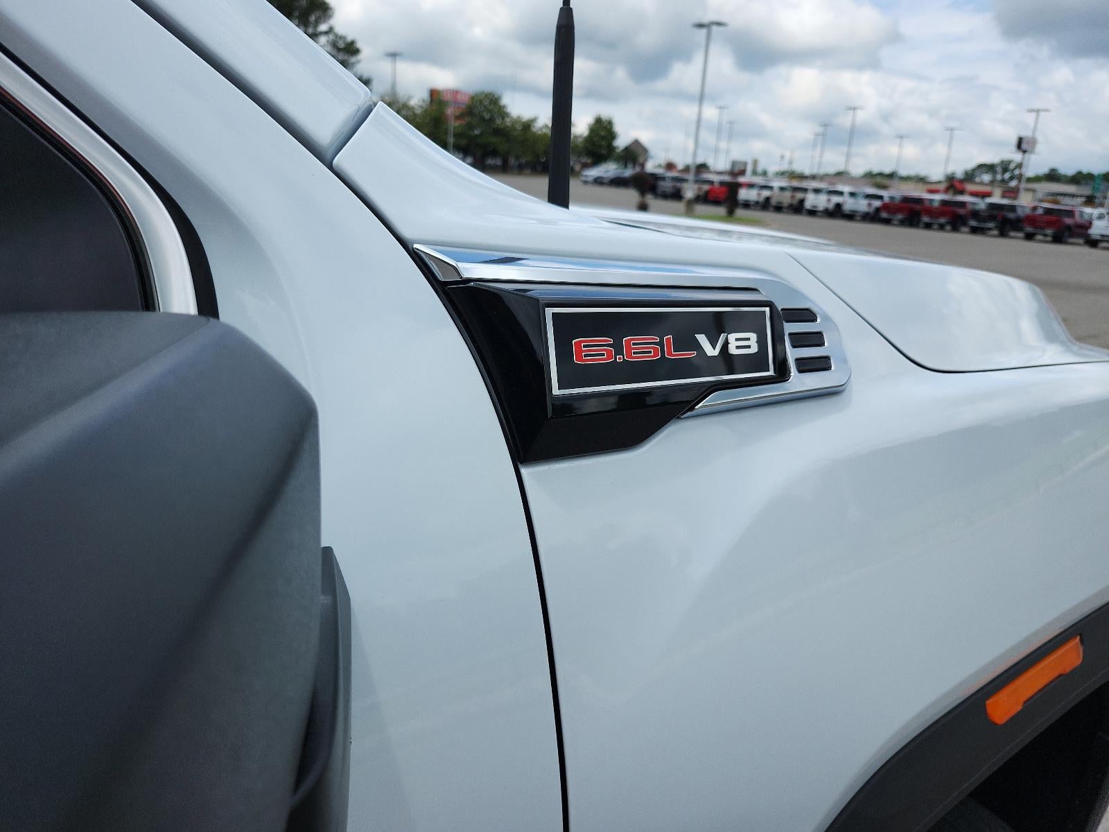2026 GMC Sierra 2500 HD Crew Cab Standard Box 4-Wheel Drive SLT