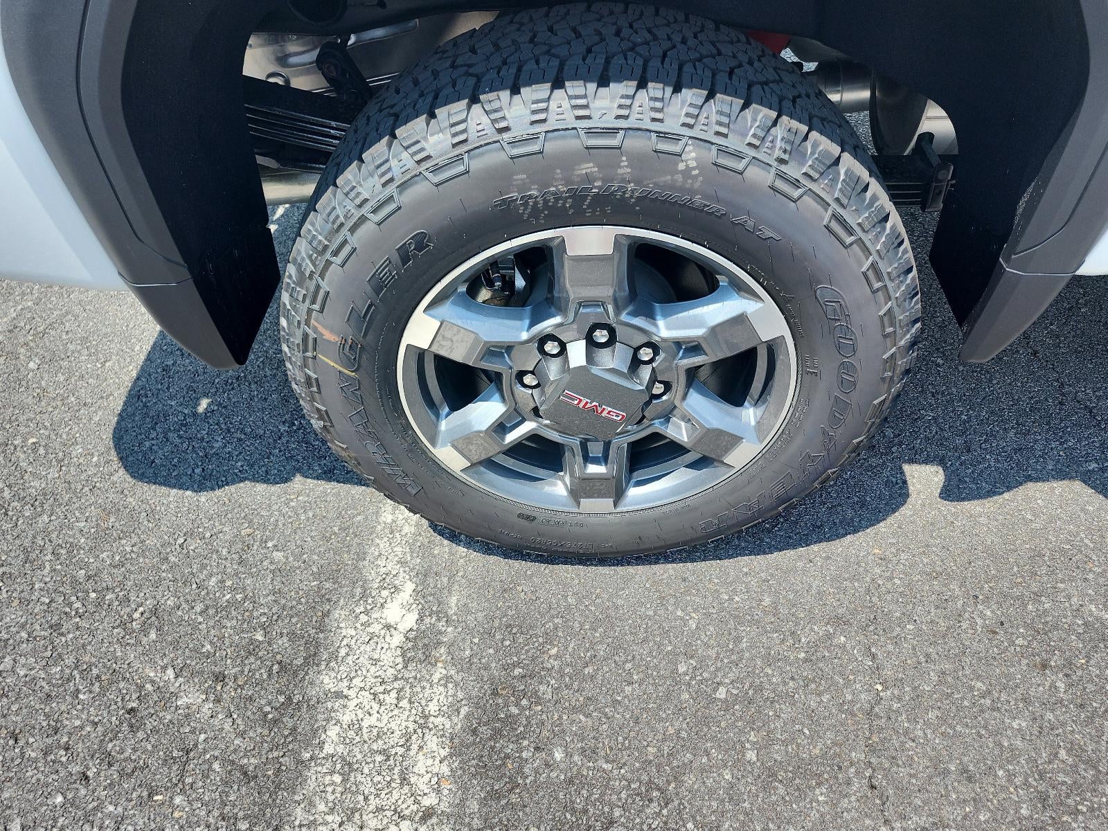 2026 GMC Sierra 2500 HD Crew Cab Standard Box 4-Wheel Drive SLT