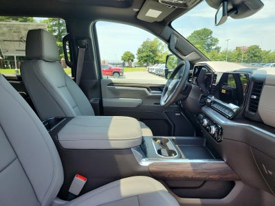2026 GMC Sierra 2500 HD Crew Cab Standard Box 4-Wheel Drive SLT