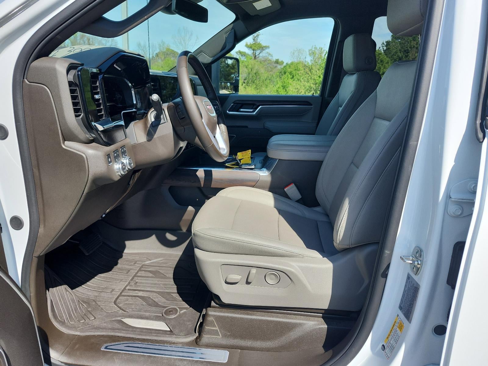 2025 GMC Sierra 2500 HD SLT