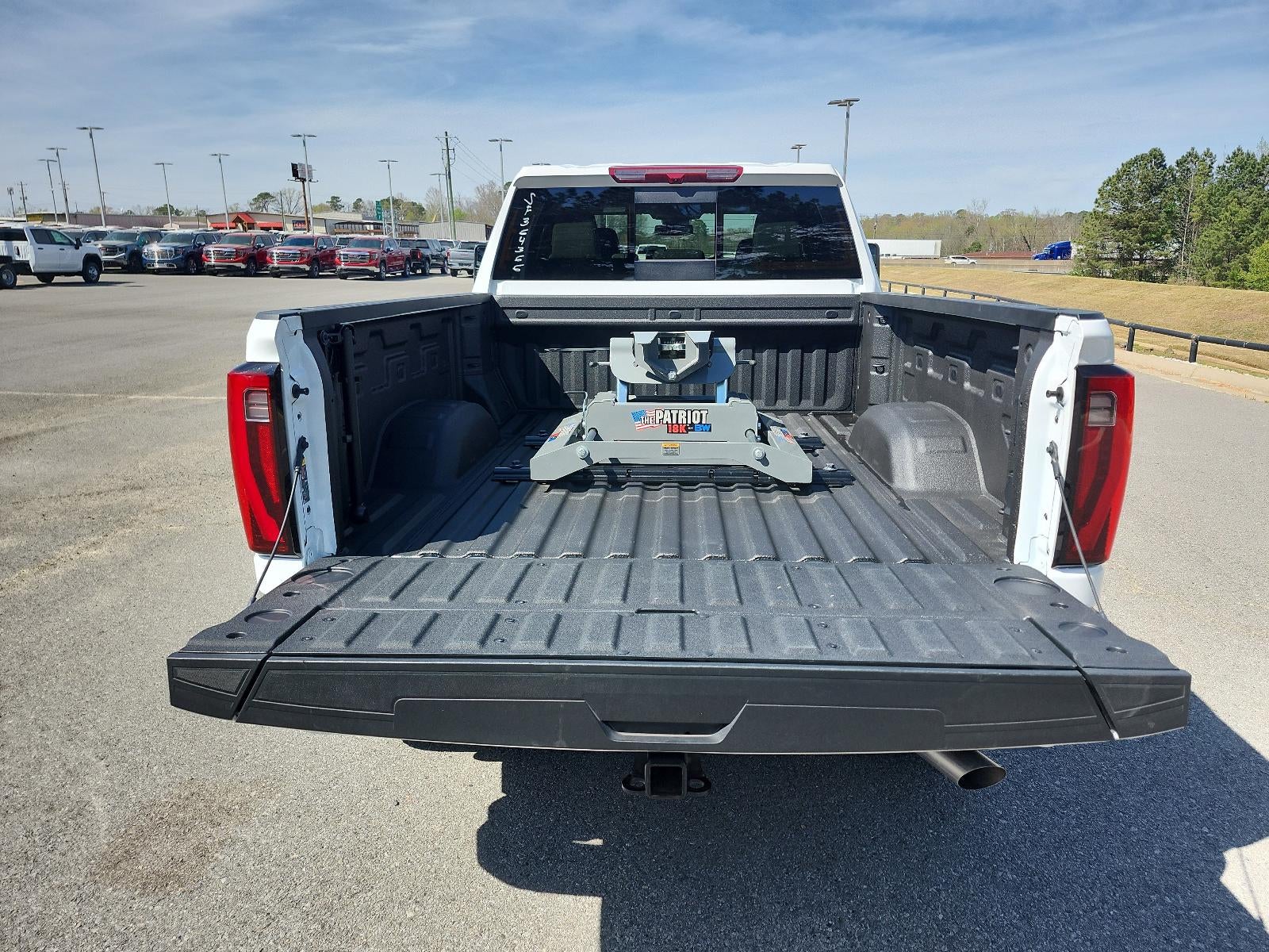 2025 GMC Sierra 2500 HD SLT