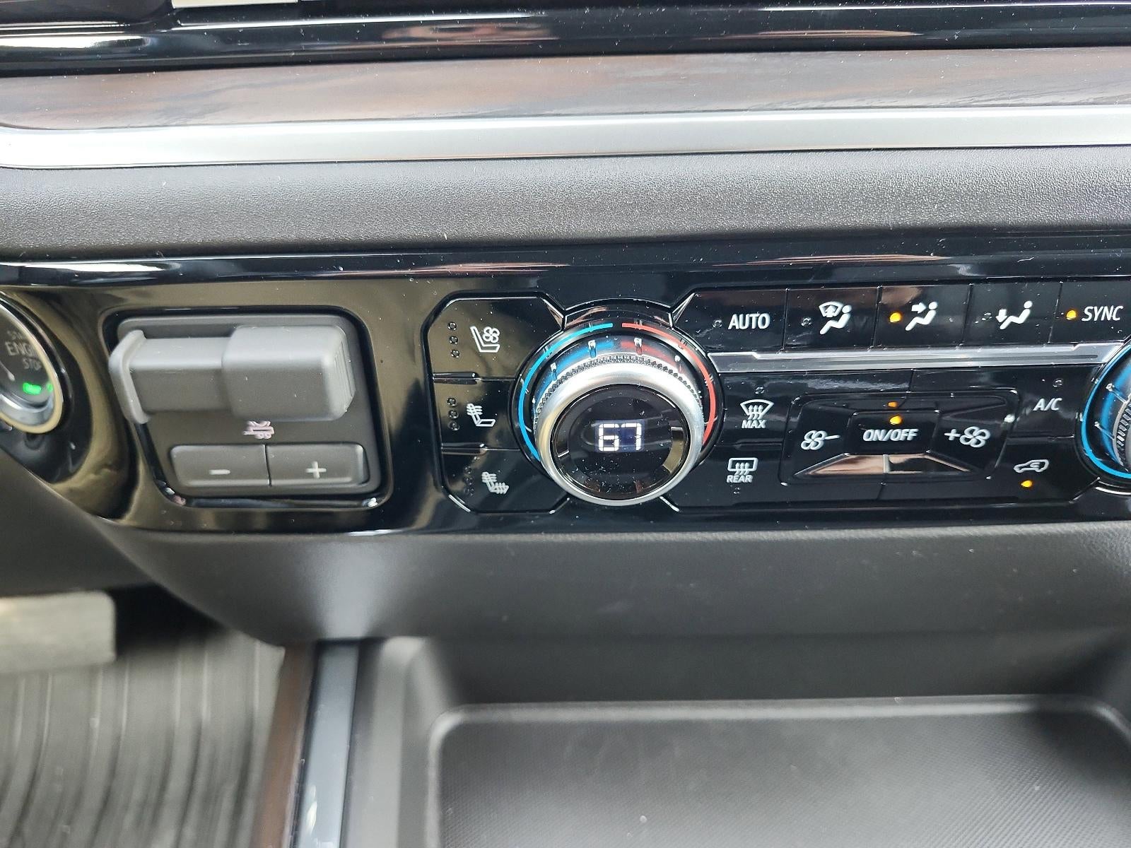 2026 GMC Sierra 2500 HD Crew Cab Standard Box 4-Wheel Drive SLT