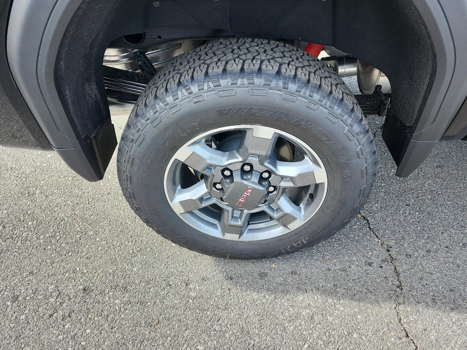 2026 GMC Sierra 2500 HD Crew Cab Standard Box 4-Wheel Drive SLT