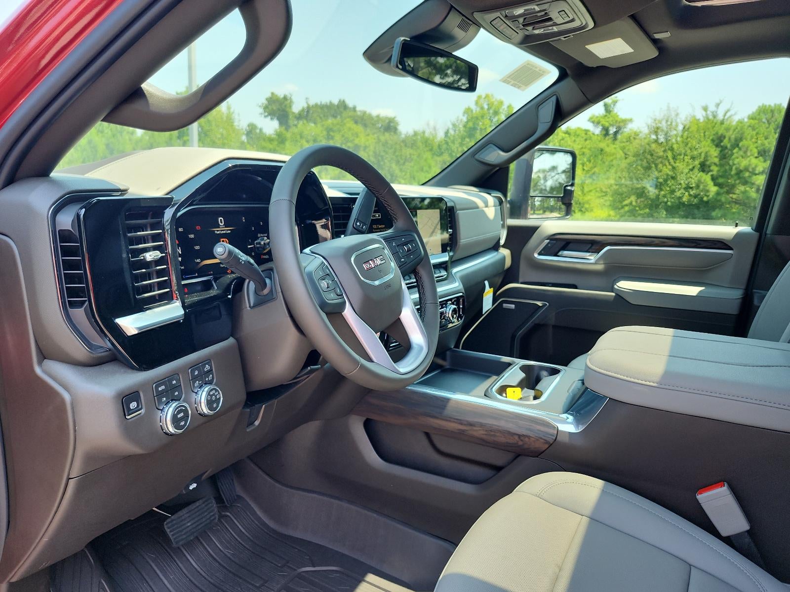2026 GMC Sierra 2500 HD Crew Cab Standard Box 4-Wheel Drive SLT