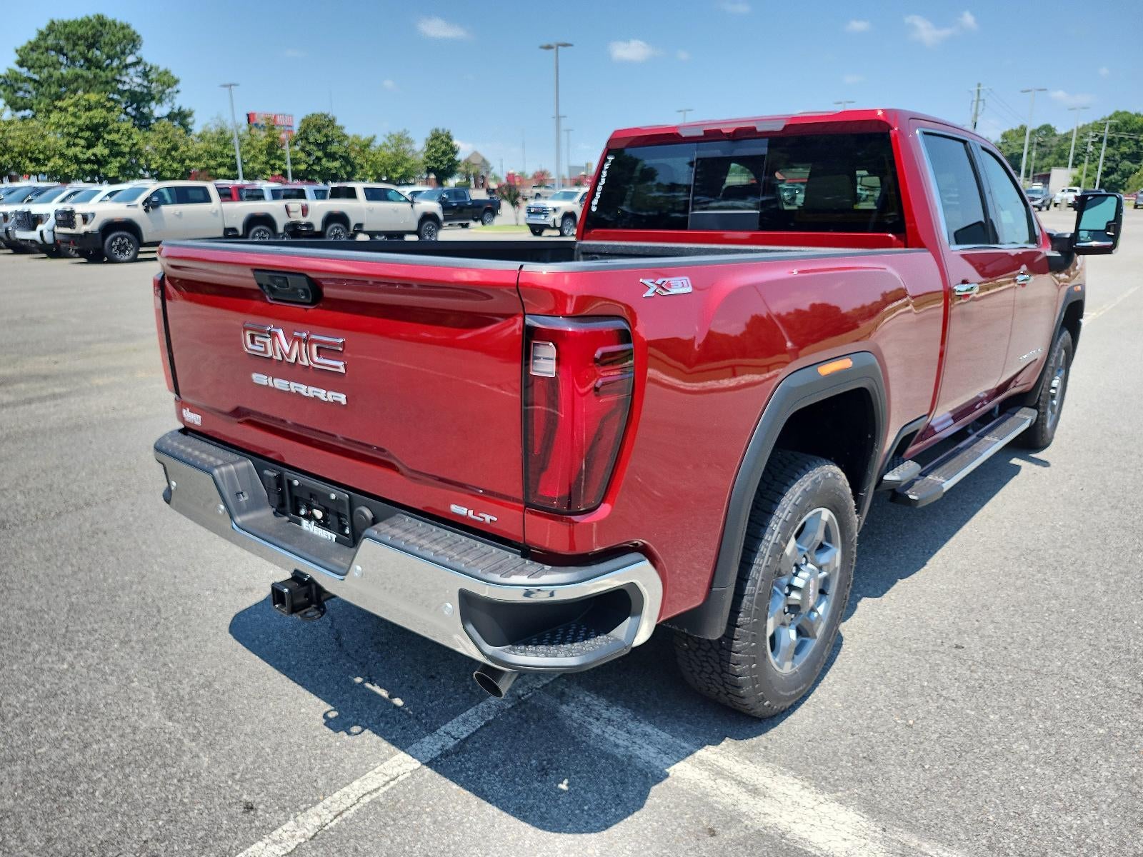 2026 GMC Sierra 2500 HD Crew Cab Standard Box 4-Wheel Drive SLT