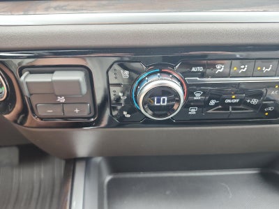 2026 GMC Sierra 2500 HD Crew Cab Standard Box 4-Wheel Drive SLT