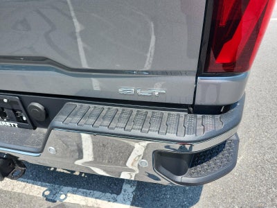 2026 GMC Sierra 2500 HD Crew Cab Standard Box 4-Wheel Drive SLT