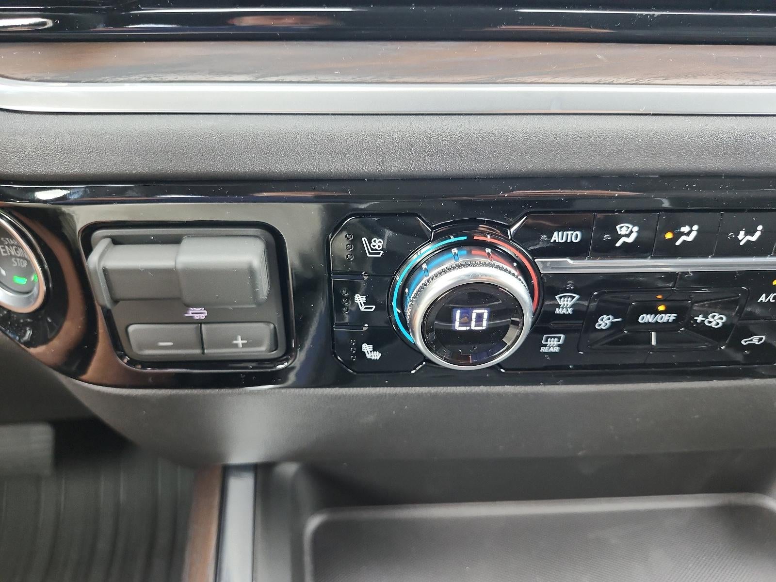 2026 GMC Sierra 2500 HD Crew Cab Standard Box 4-Wheel Drive SLT