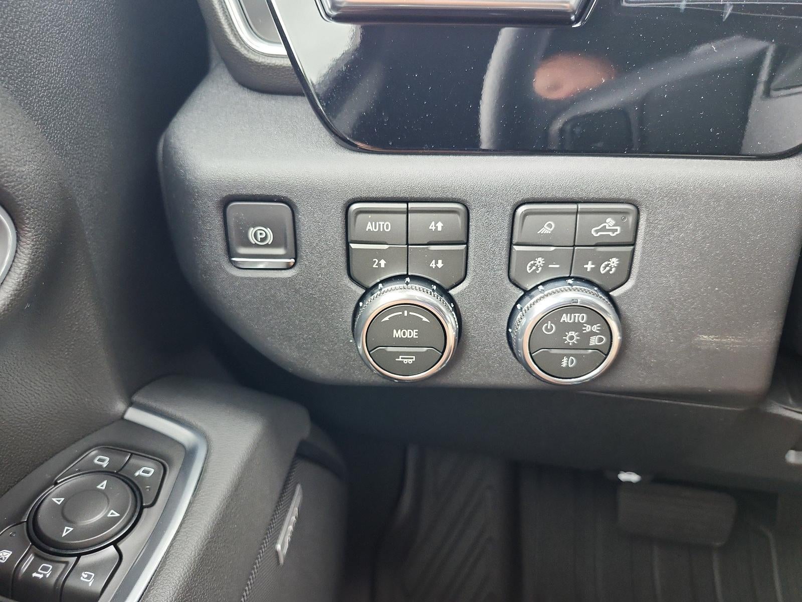 2026 GMC Sierra 2500 HD Crew Cab Standard Box 4-Wheel Drive SLT