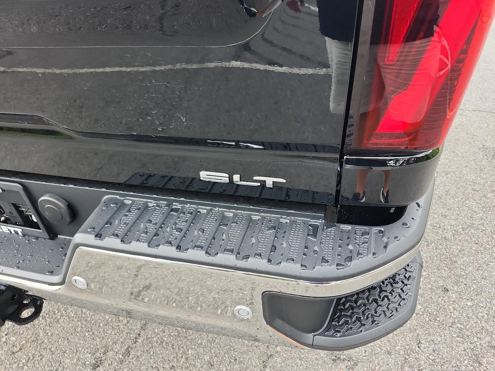 2026 GMC Sierra 2500 HD Crew Cab Standard Box 4-Wheel Drive SLT