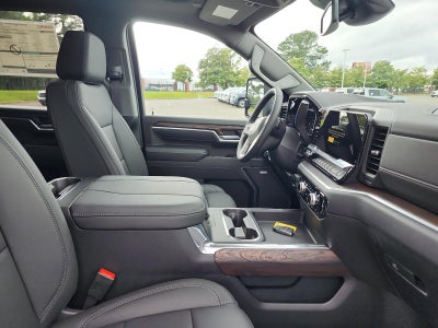 2026 GMC Sierra 2500 HD Crew Cab Standard Box 4-Wheel Drive SLT
