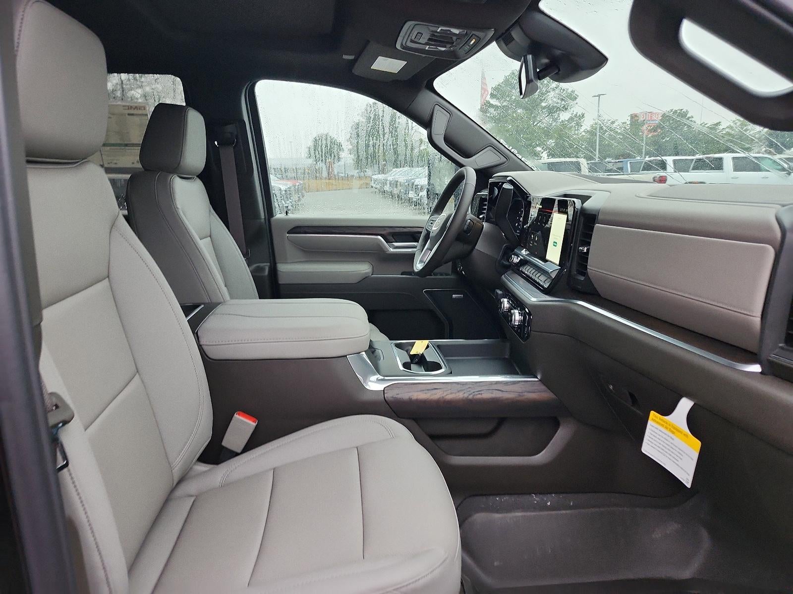 2026 GMC Sierra 2500 HD Crew Cab Standard Box 4-Wheel Drive SLT