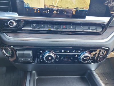 2026 GMC Sierra 2500 HD Crew Cab Standard Box 4-Wheel Drive SLT