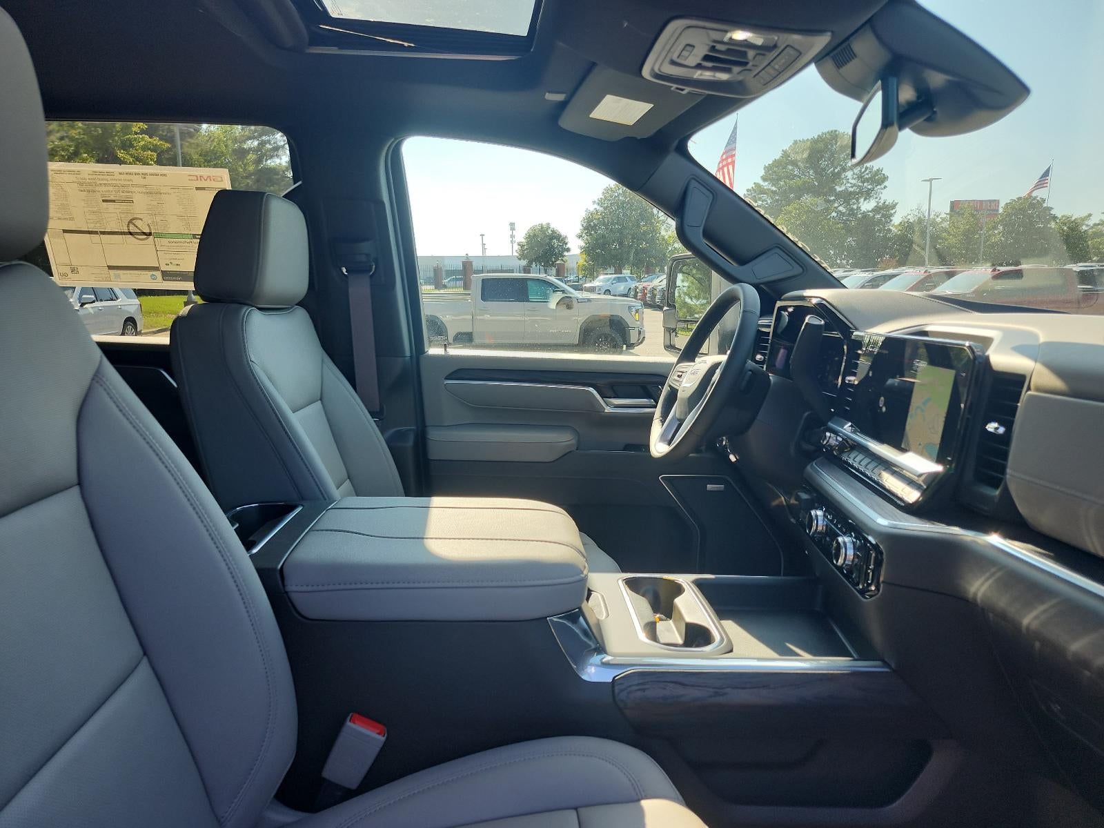 2026 GMC Sierra 2500HD SLT - Photo 9