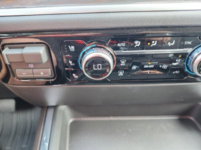 2026 GMC Sierra 2500 HD Crew Cab Standard Box 4-Wheel Drive SLT