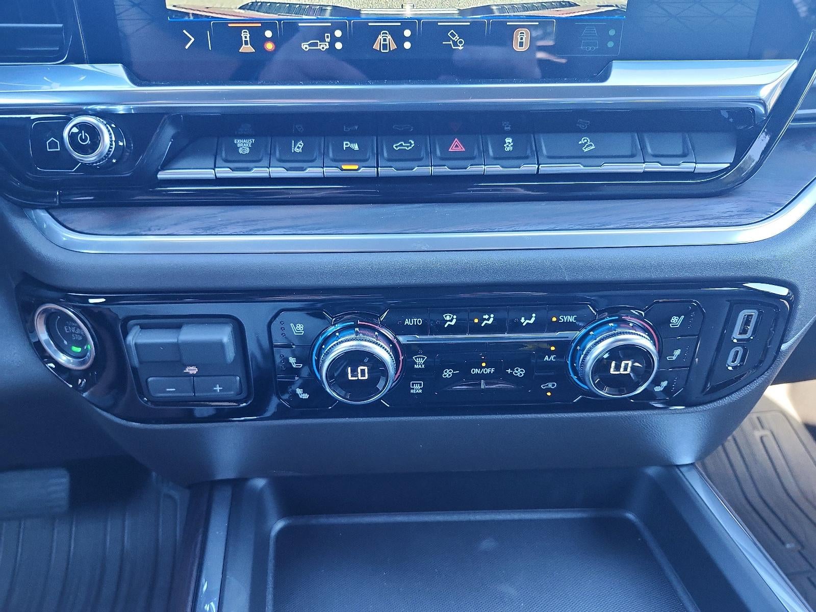 2026 GMC Sierra 2500 HD Crew Cab Standard Box 4-Wheel Drive SLT