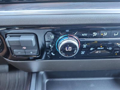 2026 GMC Sierra 2500 HD Crew Cab Standard Box 4-Wheel Drive SLT