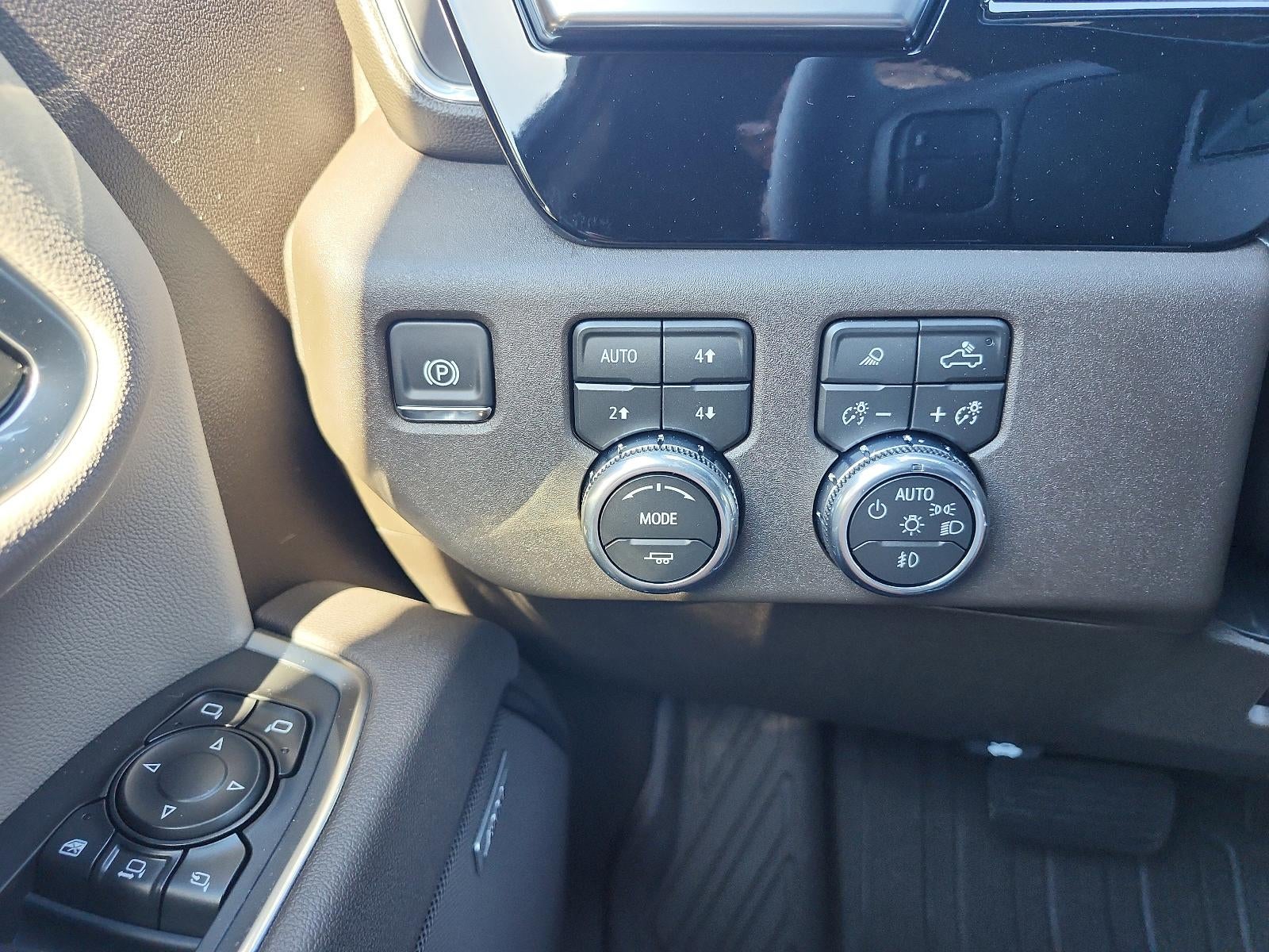 2026 GMC Sierra 2500 HD Crew Cab Standard Box 4-Wheel Drive SLT