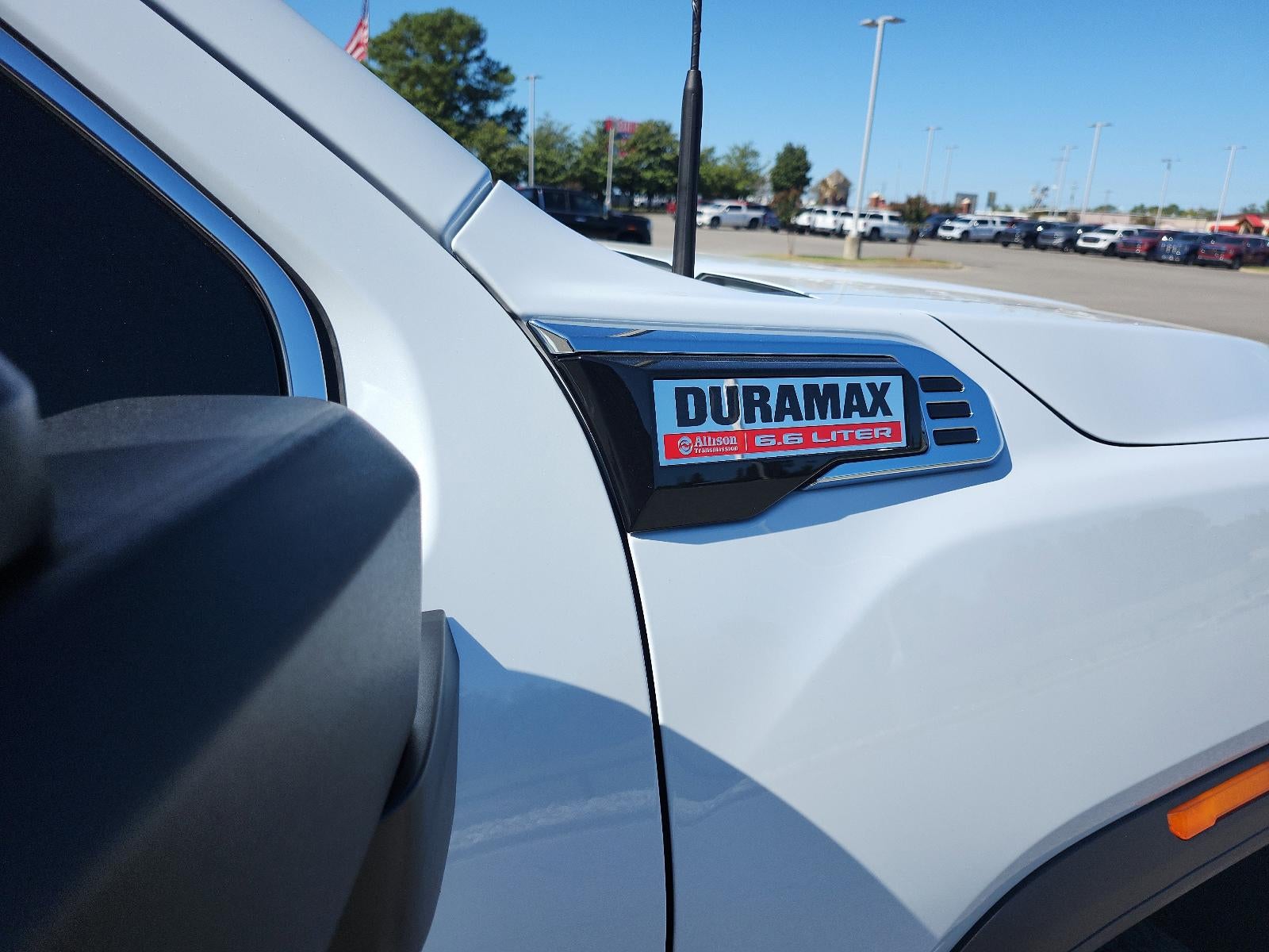 2026 GMC Sierra 2500 HD Crew Cab Standard Box 4-Wheel Drive SLT