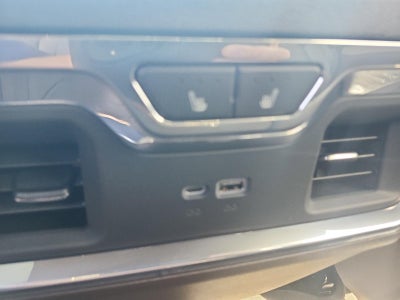 2026 GMC Sierra 2500 HD Crew Cab Standard Box 4-Wheel Drive SLT