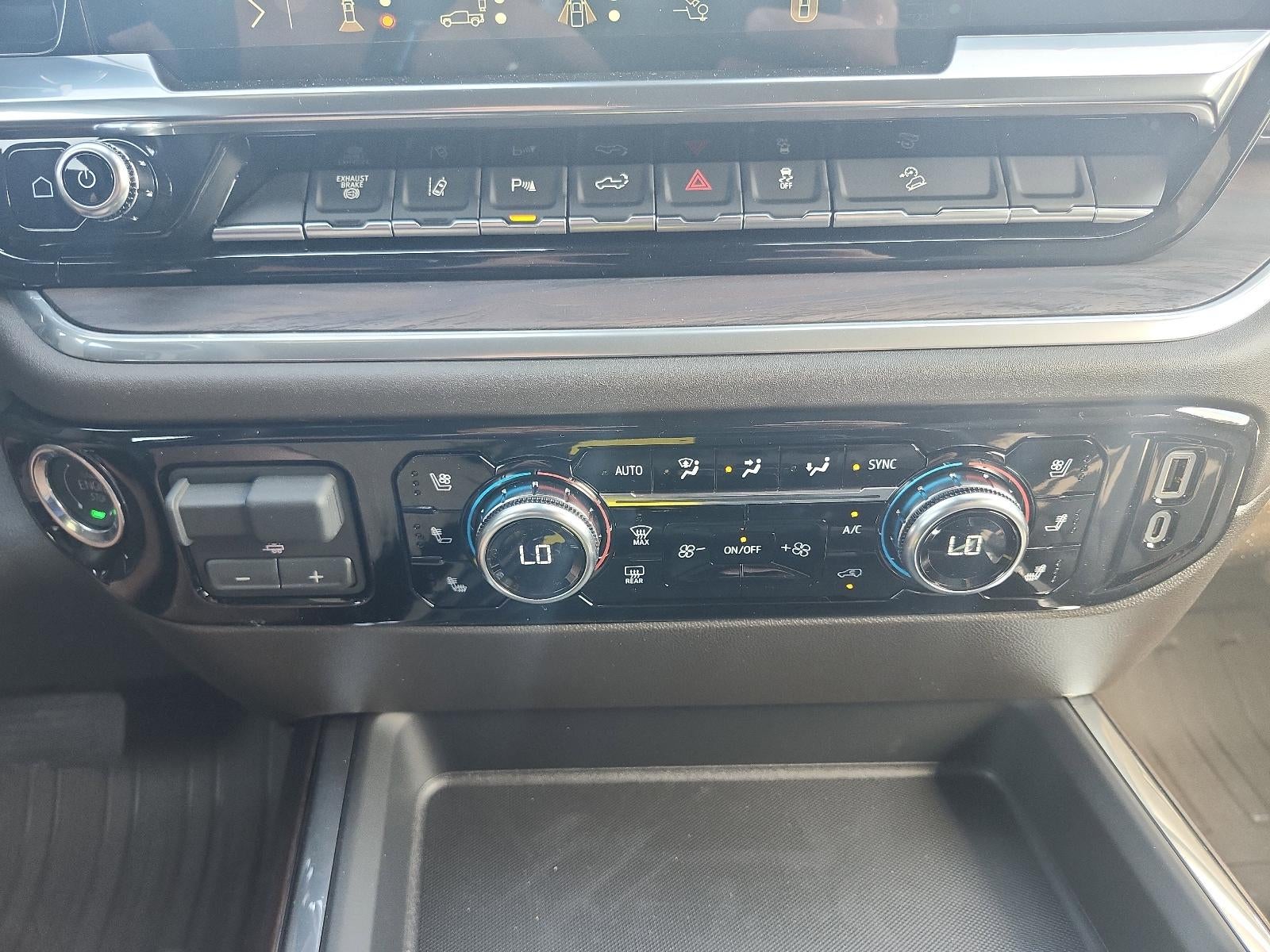 2026 GMC Sierra 2500 HD Crew Cab Standard Box 4-Wheel Drive SLT