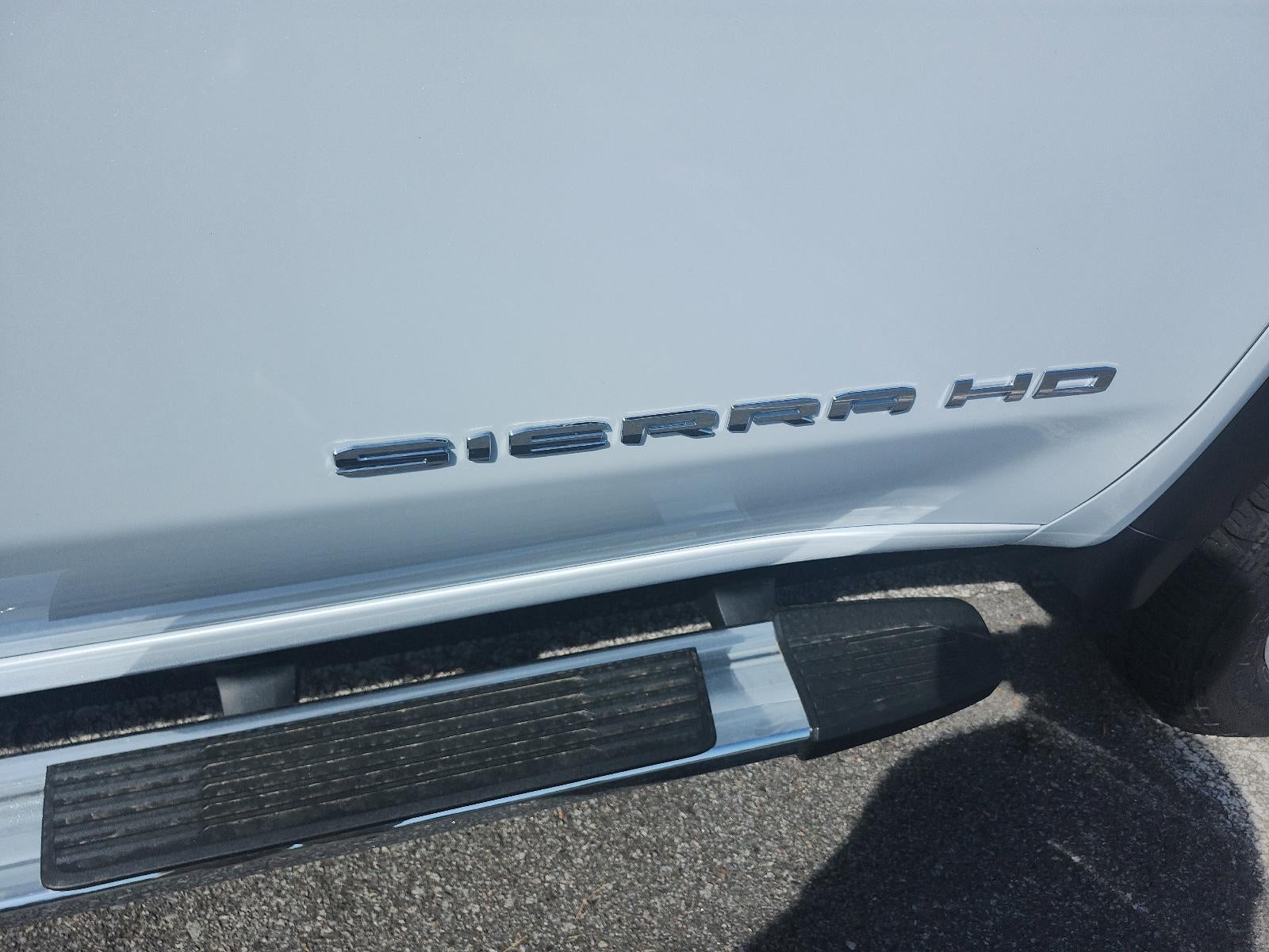 2026 GMC Sierra 2500 HD Crew Cab Standard Box 4-Wheel Drive SLT